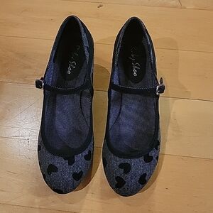 Vintage Ruby Shoo Lexi Black Hearts Wooden Mid Heel 8